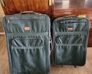 2 suitcases