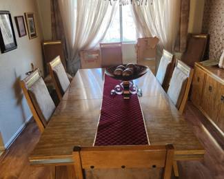 Dining room set - seats 8, table extender, and heat protecting pads