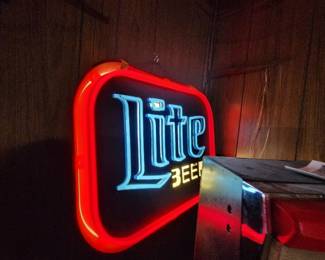 Lite Beer light