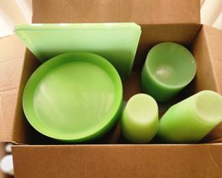 Reusable party plates, cups, and bowls