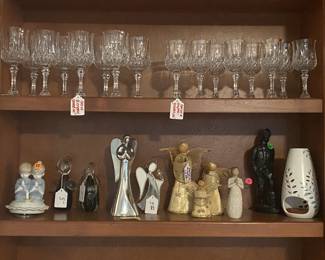 Crystal D'Arques glasses
Various figurines