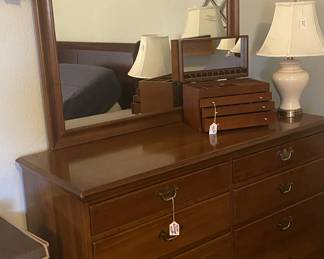 Thomasville solid cherry dresser with mirror. 
Also shown: jewelry box,  lamp.