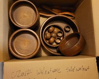 Solid walnut salad bowl set