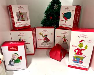 Hallmark Dr Seuss Grinch ornaments w/boxes