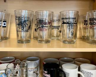 Pint bar glasses
