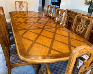 Large dining room table fits 8-10