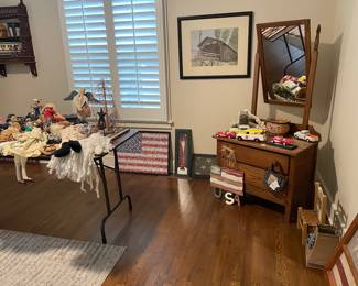 Primitives and Americana items
