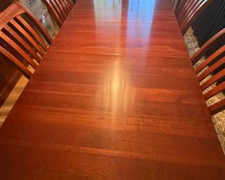 ETHAN ALLEN DINING TABLE