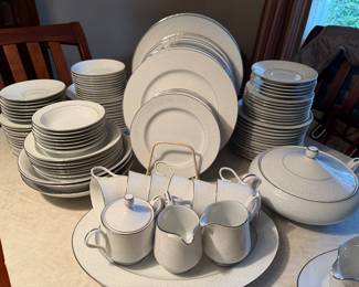 DISH SET