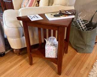 SIDE TABLE