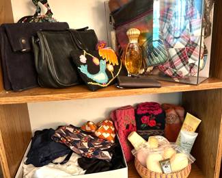 Hand Bags Ladies Accessories