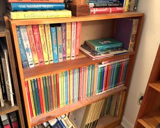 books and book shelf