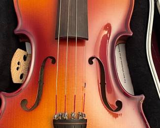 K. Schiller 3/4 Student Violin w/Case & Bow