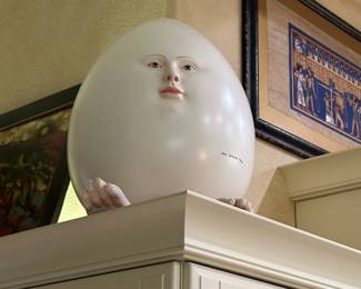 Bustamonte Egg