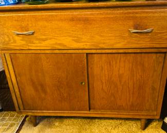 Vintage sideboard /buffet