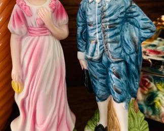 Pinky and blue boy figurines