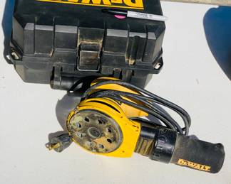 DeWalt rotary sander