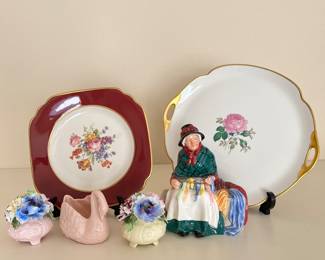 Royal Doulton "Silks Ribbons" Figurine HN2017 - Vintage Plates and Porcelain Floral Miniatures