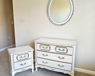 - Vintage French Provincial Bedroom Set – White & Gold Dresser, Nightstand, and Matching Mirror – Shabby Chic Style