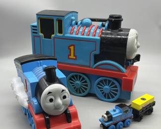 (4) Thomas Train Engines & Car, 2 are Larger