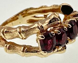 Vintage 14kt gold bamboo style ring with garnets