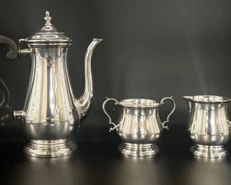 Lundt sterling silver Paul Revere Reproduction 3 piece tea set