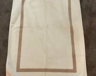 M220 Bath mat$4