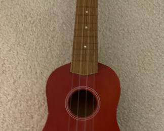 M207  Ukulele $15