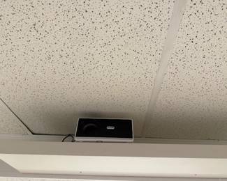 Home theater projector