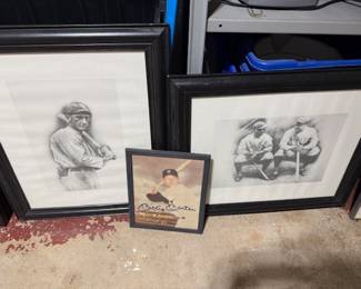 Perfect holiday gift for the Yankees fan on your list.  Sketches of Babe Ruth and Lou Gehrig and a photo of Mickey Mantle.  