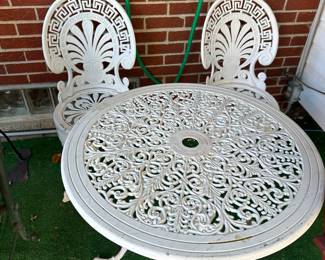 Iron table and chairs 