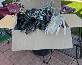 Bakers dozen hangers 