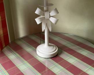 Bow Shaped Lamp