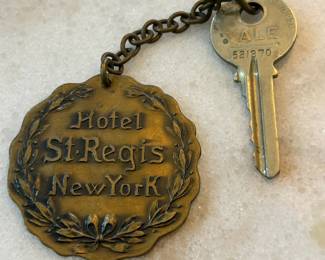 Hotel St. Regis New York Key Chain