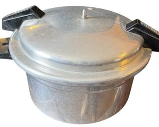 Vintage Mirro Pressure Cooker