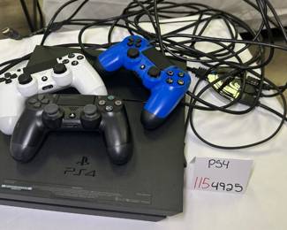PS4