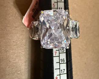 New Size 7 Large Square Ring $14.00