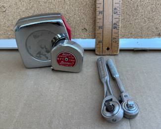 4 Tools $4.00