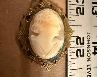 Cameo Necklace $15.00