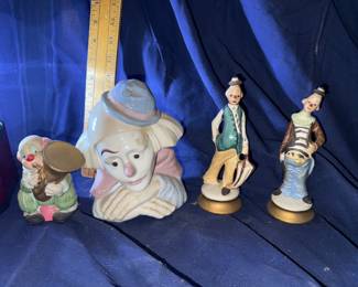 4 Clowns $8.00