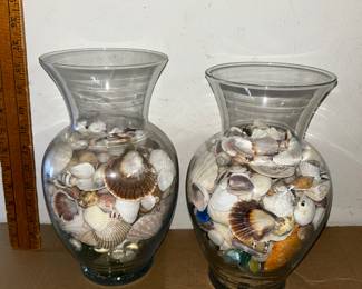 2 Vases with Seashells $6.00
