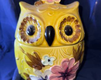 Napcoware Owl  Cookie Jar $25.00