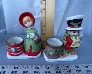 2 Jasco Luvkins $14.00