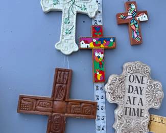5 Crosses $27.00