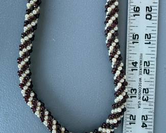 Twisted Beaded Necklace $5.00
