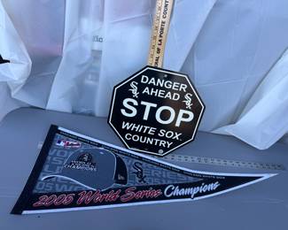 White Sox Sign and Pennant $6.00