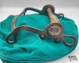 209  Sterling silver Vogt show bit 