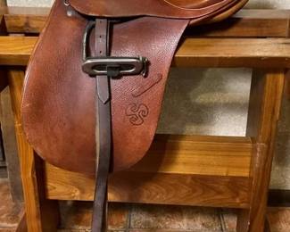 118  Stubben Tristan english saddle 