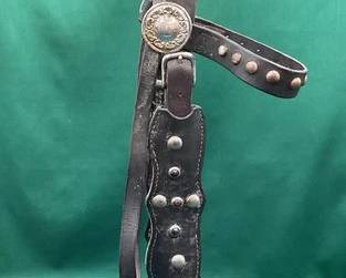 517  Antique studded western head stall 