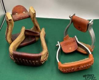 391 Two pair of western stirrups